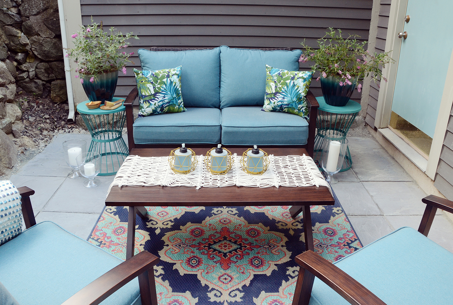 Our Budget Patio Makeover: From Patchy Grass To Chic Retreat /// By Design Fixation #patio #decor #backyard
