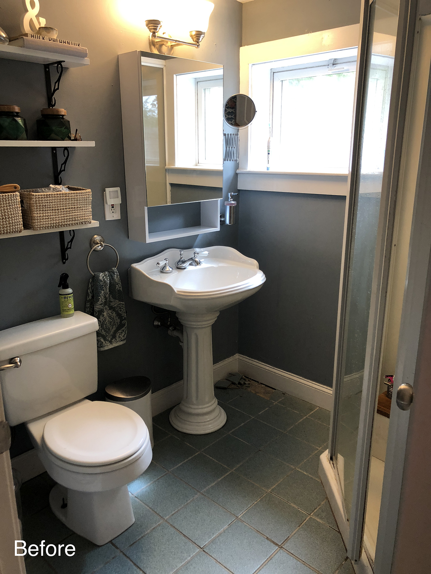 One Room Challenge: Small Bathroom Makeover Reveal! /// By Design Fixation #bathroom #small #tile