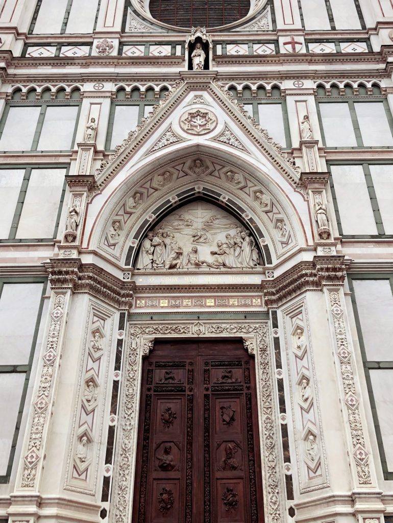 The Many Beautiful Doors of Italy /// By Design Fixation #travel #italy #wanderlust