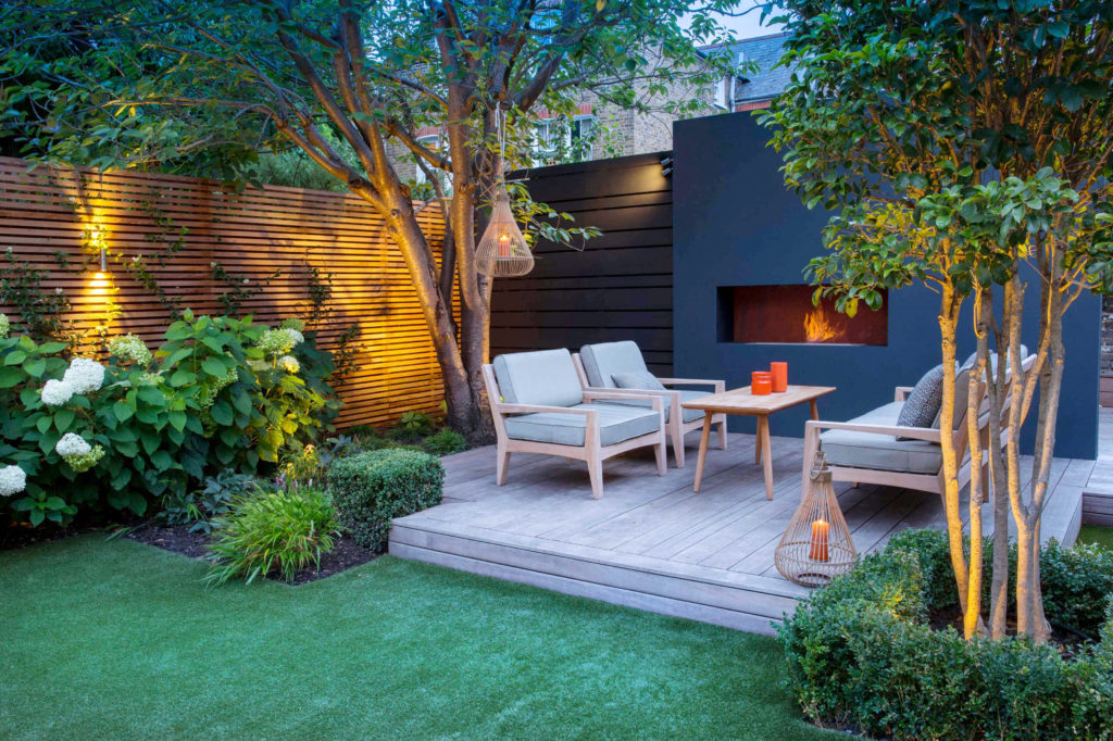 6 Outdoor Living Space Features that Boost Home Value /// Design Fixation #curb_appeal #backyard #patio