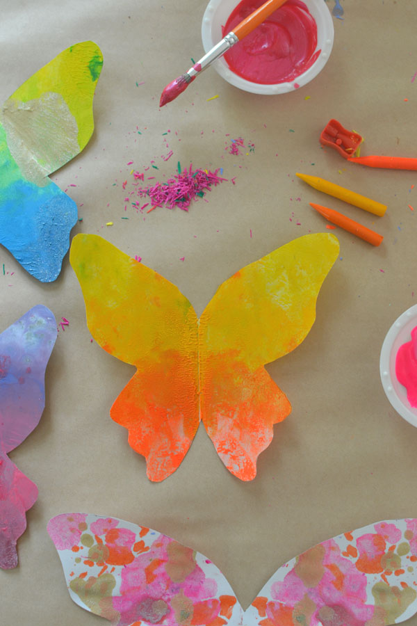 Melted Crayon Butterflies! 10 Creative Kids Crafts Using Things You Already Have /// By Faith Provencher of Design Fixation #easy #kid #craft #ideas